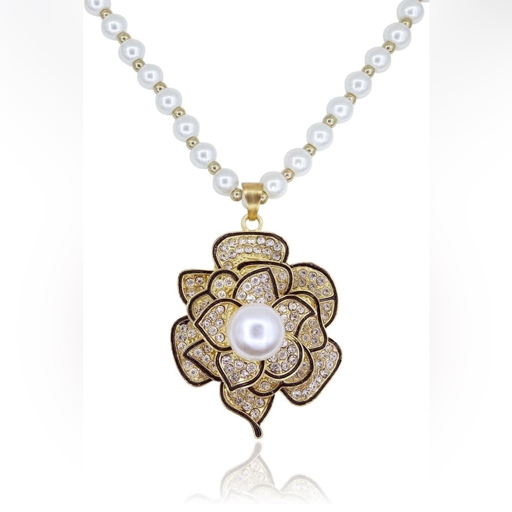 Rhinestone Pearl Chain Rose Flower Crystal Pendant Necklace